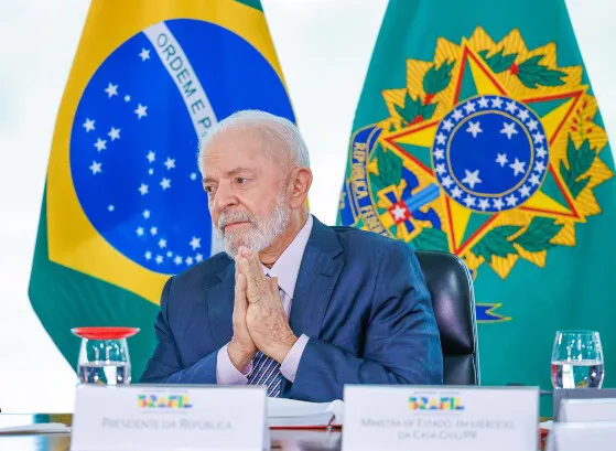 Ricardo Stuckert / PR. Bolsa brasileira operava em baixa em meio a preocupações fiscais e turbulência internacional.